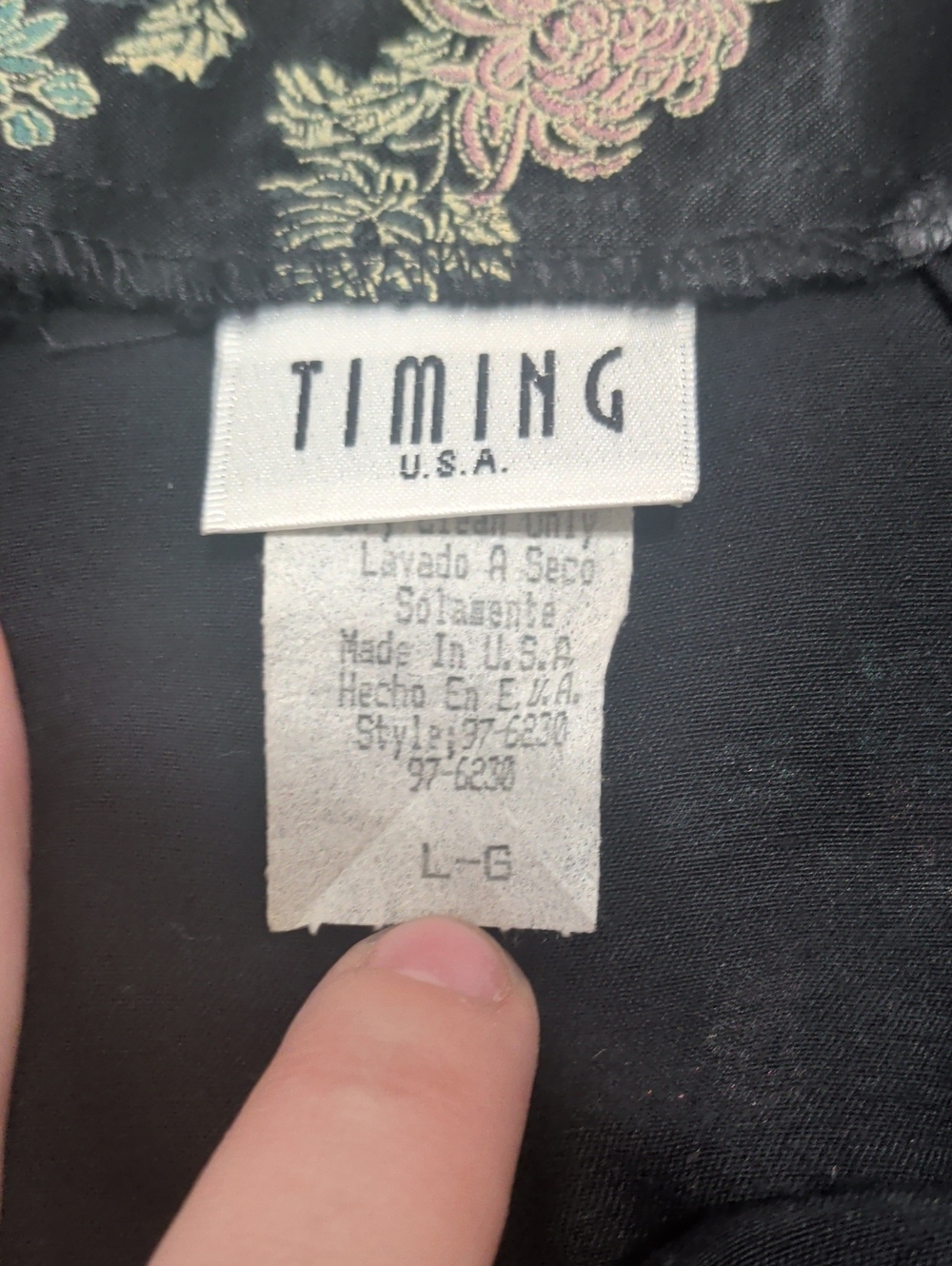 Timing Finesse vintage black floral two piece sleeveless top and mini skirt set - Picture 13 of 16